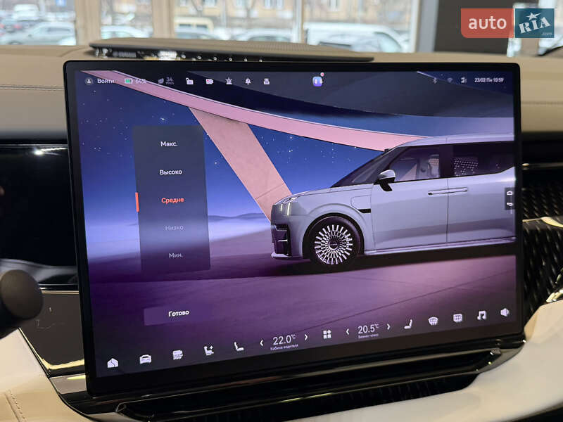 Мінівен Zeekr 009 2024 в Києві