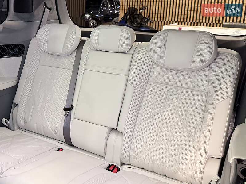 Мінівен Zeekr 009 2024 в Києві