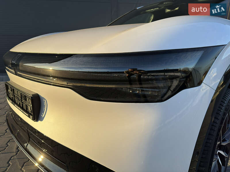 Позашляховик / Кросовер Zeekr 7X 2024 в Івано-Франківську