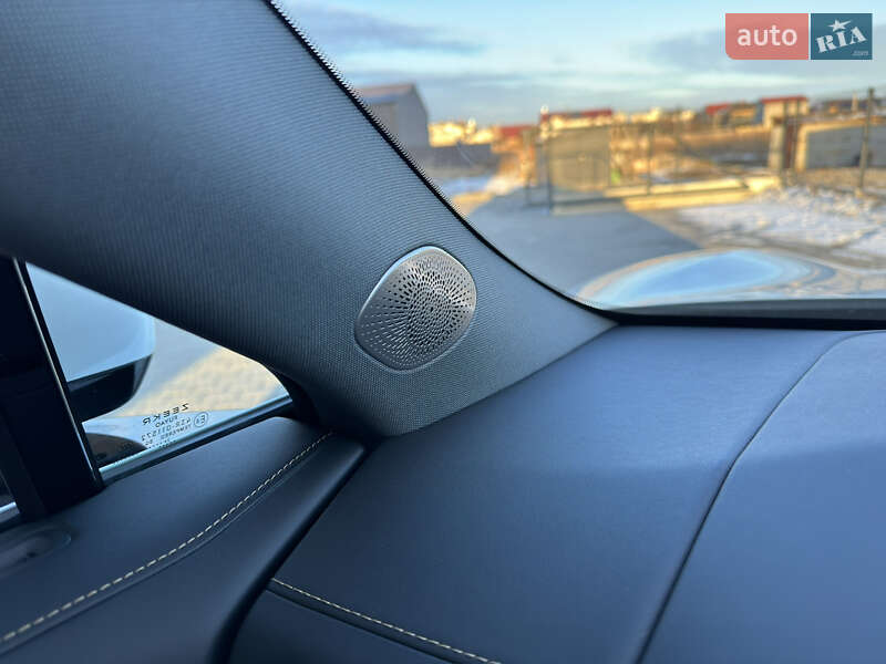 Позашляховик / Кросовер Zeekr 7X 2024 в Івано-Франківську