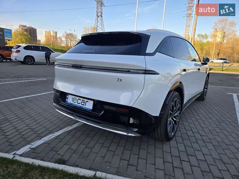 Позашляховик / Кросовер Zeekr 7X 2025 в Києві