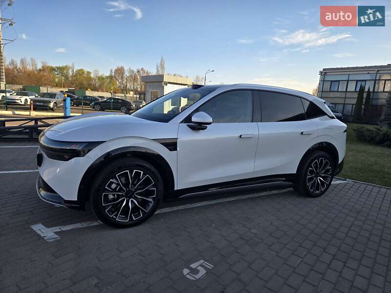 Позашляховик / Кросовер Zeekr 7X 2025 в Києві
