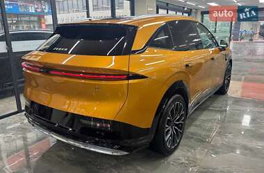 Внедорожник / Кроссовер Zeekr 7X 2024 в 