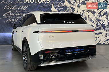 Внедорожник / Кроссовер Zeekr 7X 2025 в 