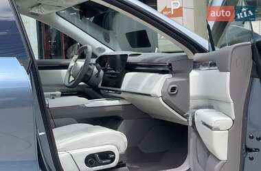 Внедорожник / Кроссовер Zeekr 7X 2025 в 