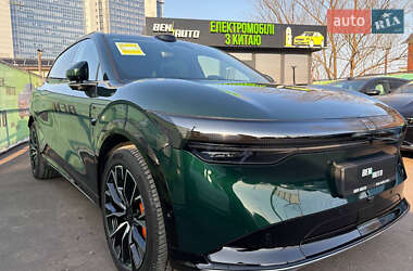 Внедорожник / Кроссовер Zeekr 7X 2025 в 