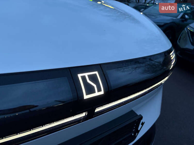 Внедорожник / Кроссовер Zeekr 7X 2025 в Киеве фото 8 Внедорожник / Кроссовер Zeekr 7X 2025 в Киеве