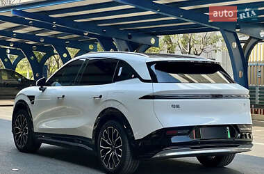 Внедорожник / Кроссовер Zeekr 7X 2025 в 