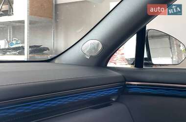 Позашляховик / Кросовер Zeekr 7X 2025 в 