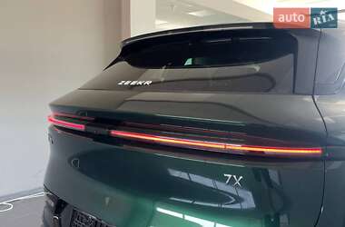 Внедорожник / Кроссовер Zeekr 7X 2025 в 