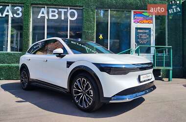 Позашляховик / Кросовер Zeekr 7X 2025 в 