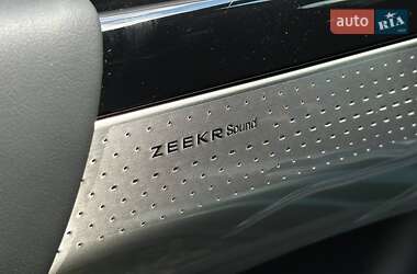 Внедорожник / Кроссовер Zeekr 7X 2025 в 