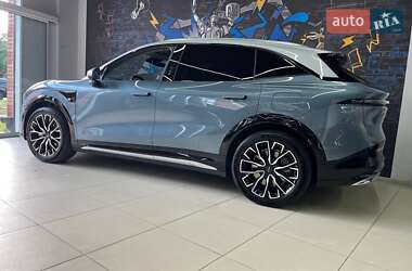 Позашляховик / Кросовер Zeekr 7X 2025 в 