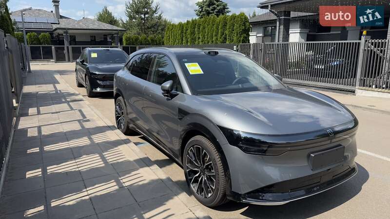 Внедорожник / Кроссовер Zeekr 7X 2025 в 
