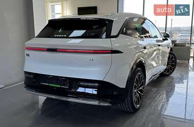 Внедорожник / Кроссовер Zeekr 7X 2025 в 