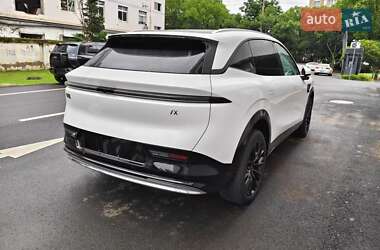 Внедорожник / Кроссовер Zeekr 7X 2025 в 