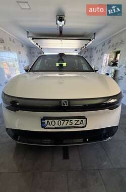 Внедорожник / Кроссовер Zeekr 7X 2024 в 
