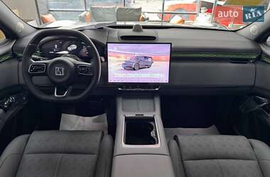 Позашляховик / Кросовер Zeekr 7X 2025 в 