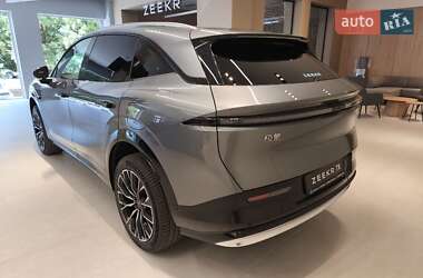 Позашляховик / Кросовер Zeekr 7X 2025 в 