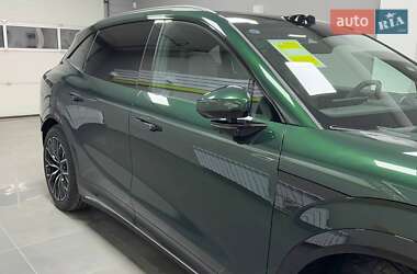 Позашляховик / Кросовер Zeekr 7X 2025 в 