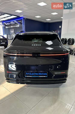 Позашляховик / Кросовер Zeekr 7X 2025 в 