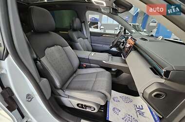 Позашляховик / Кросовер Zeekr 7X 2025 в 