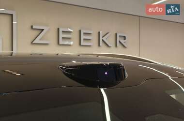 Позашляховик / Кросовер Zeekr 7X 2025 в 