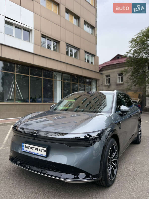 Внедорожник / Кроссовер Zeekr 7X 2024 в Киеве