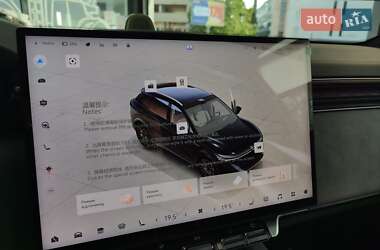 Внедорожник / Кроссовер Zeekr 7X 2025 в 