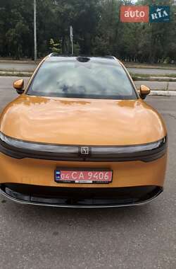 Внедорожник / Кроссовер Zeekr 7X 2024 в 