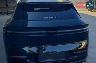 Позашляховик / Кросовер Zeekr 7X 2024 в 