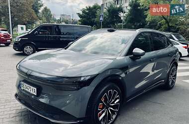 Позашляховик / Кросовер Zeekr 7X 2025 в 