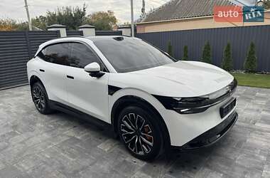 Позашляховик / Кросовер Zeekr 7X 2025 в 