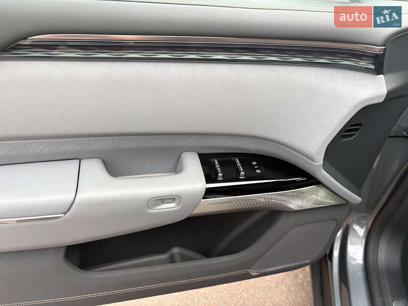 Внедорожник / Кроссовер Zeekr 7X 2025 в Киеве