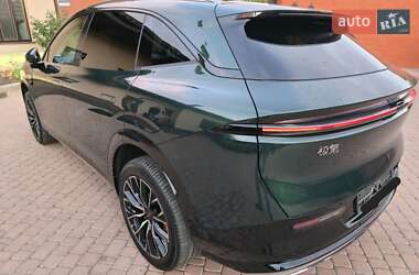 Внедорожник / Кроссовер Zeekr 7X 2025 в 