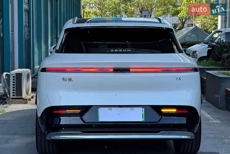 Внедорожник / Кроссовер Zeekr 7X 2025 в Киеве фото 5 Внедорожник / Кроссовер Zeekr 7X 2025 в Киеве