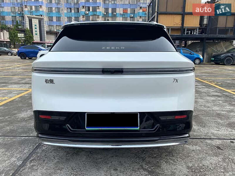 Позашляховик / Кросовер Zeekr 7X 2024 в Києві