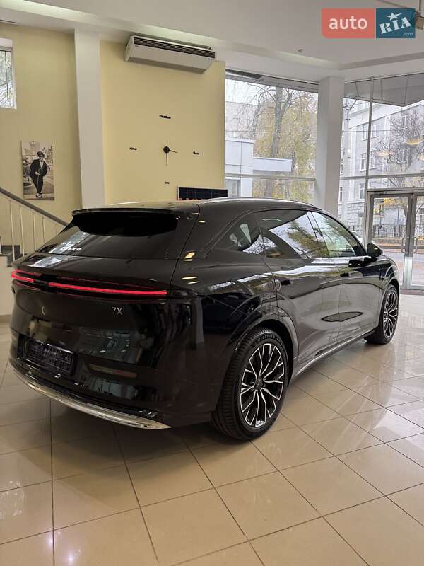 Позашляховик / Кросовер Zeekr 7X 2024 в Дніпрі