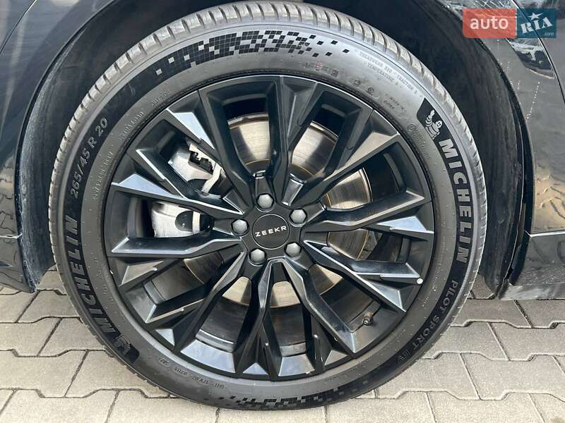 Позашляховик / Кросовер Zeekr 7X 2024 в Києві