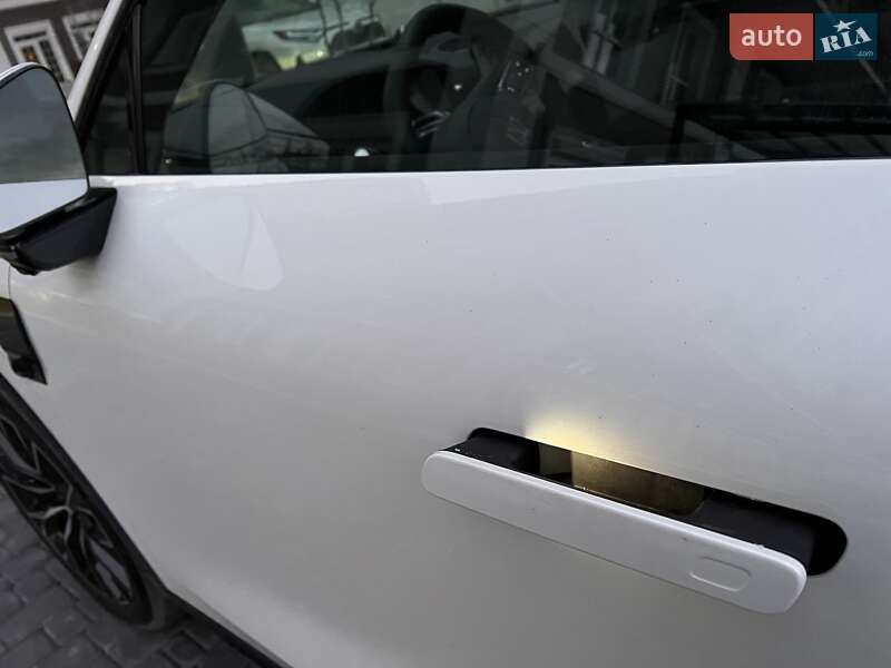 Внедорожник / Кроссовер Zeekr 7X 2025 в Киеве