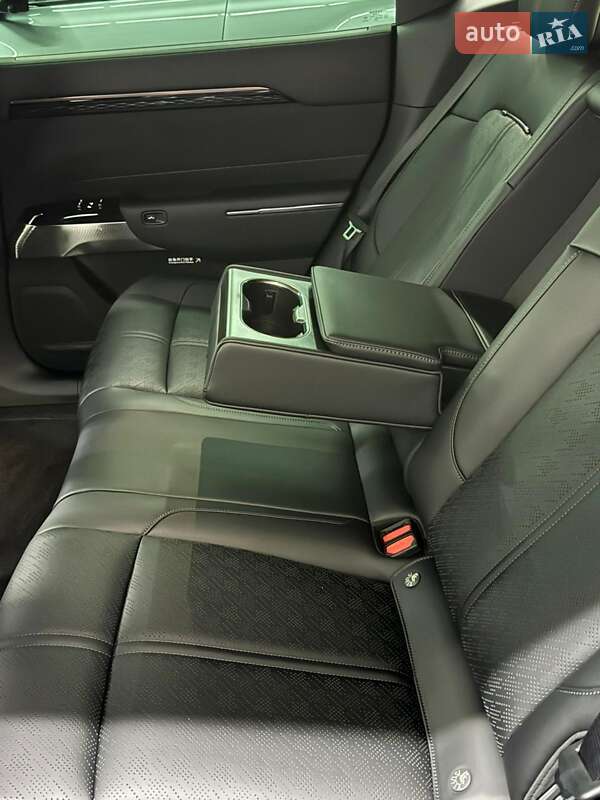 Внедорожник / Кроссовер Zeekr 7X 2025 в Киеве фото 12 Внедорожник / Кроссовер Zeekr 7X 2025 в Киеве