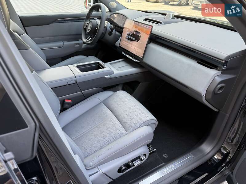 Внедорожник / Кроссовер Zeekr 7X 2025 в Харькове