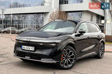Внедорожник / Кроссовер Zeekr 7X 2025 в Киеве