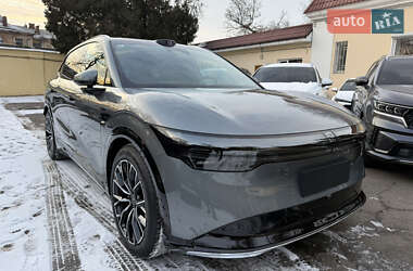 Внедорожник / Кроссовер Zeekr 7X 2025 в Одессе