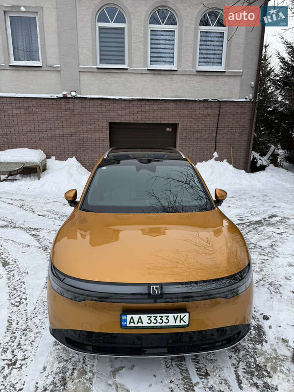 Позашляховик / Кросовер Zeekr 7X 2024 в Києві