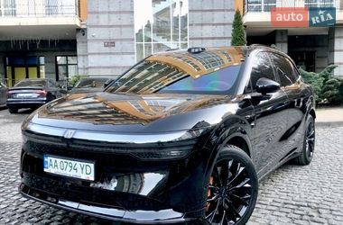 Позашляховик / Кросовер Zeekr 7X 2024 в Києві