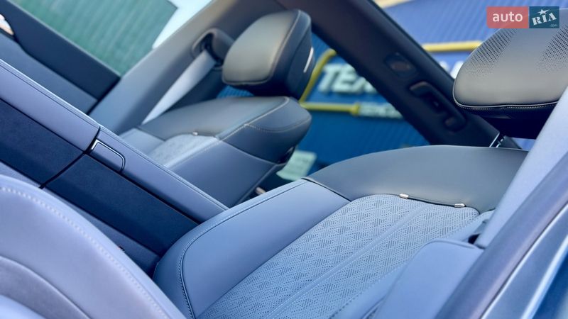 Внедорожник / Кроссовер Zeekr 7X 2025 в Киеве