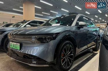 Внедорожник / Кроссовер Zeekr 7X 2024 в Киеве