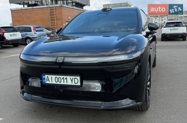 Внедорожник / Кроссовер Zeekr 7X 2025 в Киеве