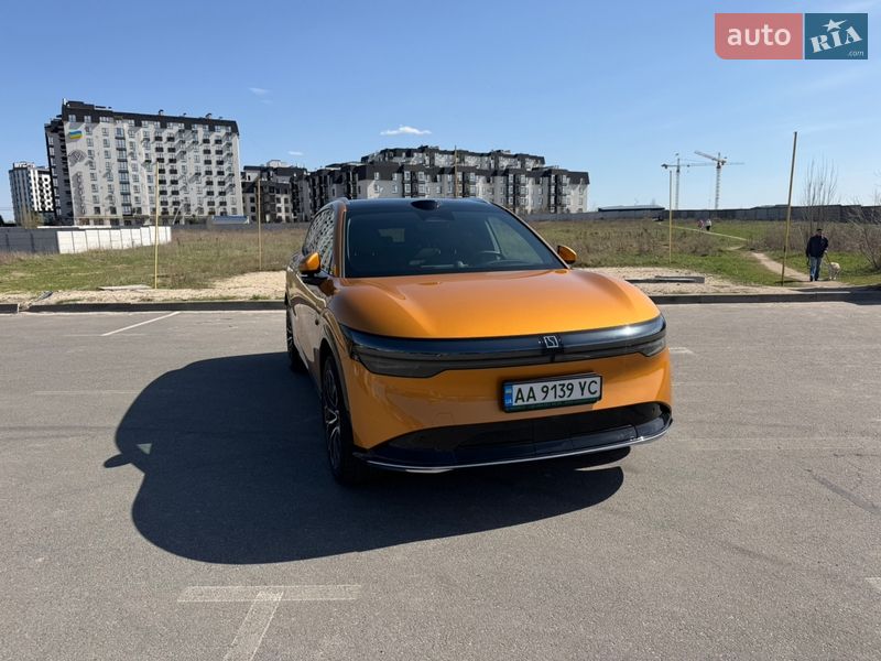 Позашляховик / Кросовер Zeekr 7X 2024 в Києві
